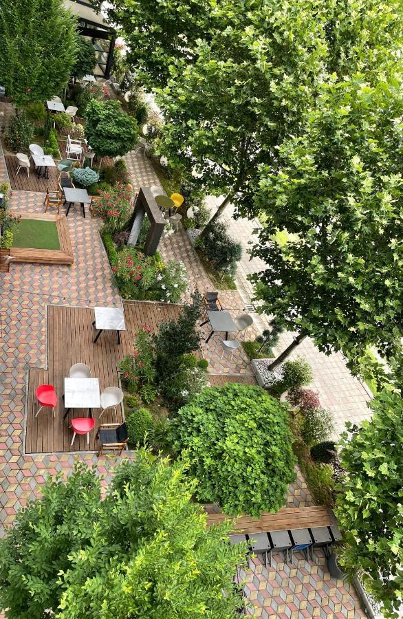Hotel Next Door Park 4*