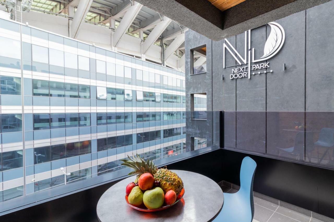 Hotel Next Door Park 4*